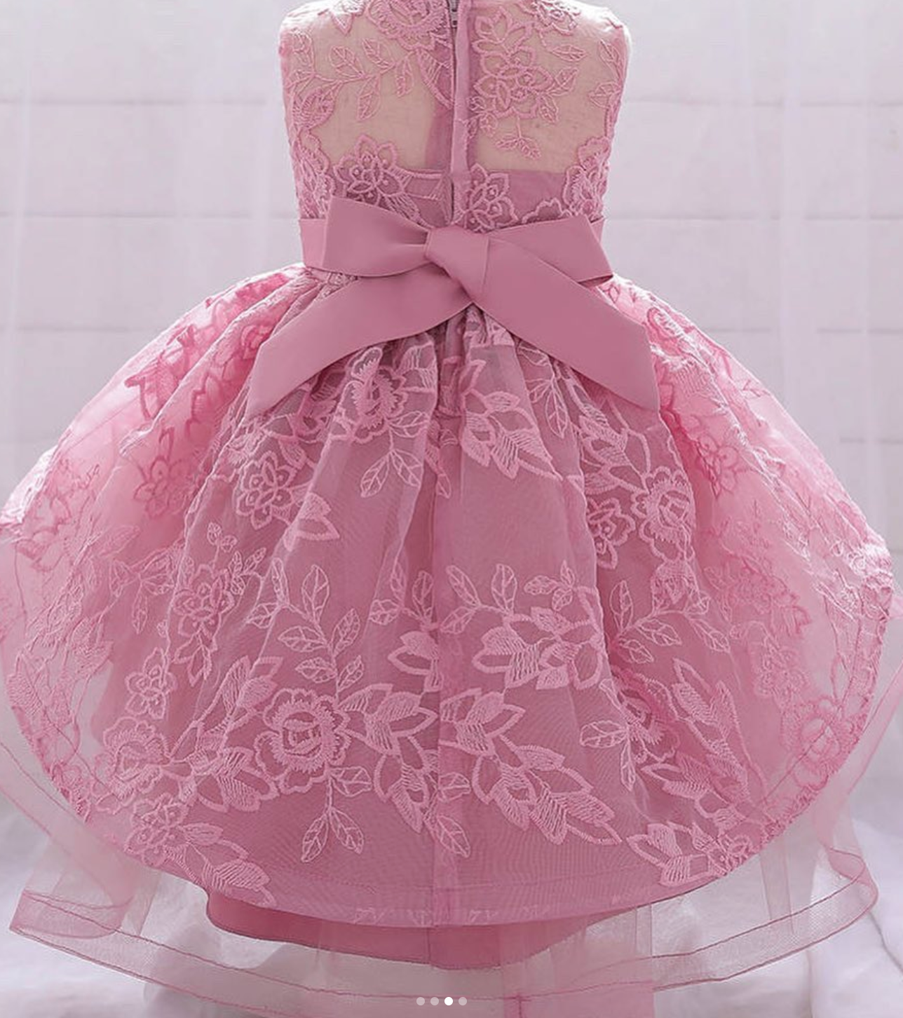 Elegant Sleeveless Princess Dress for Girls