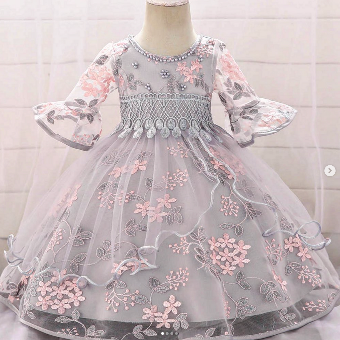 Elegant Grey Princess Dress with Pink Flowers for Girls